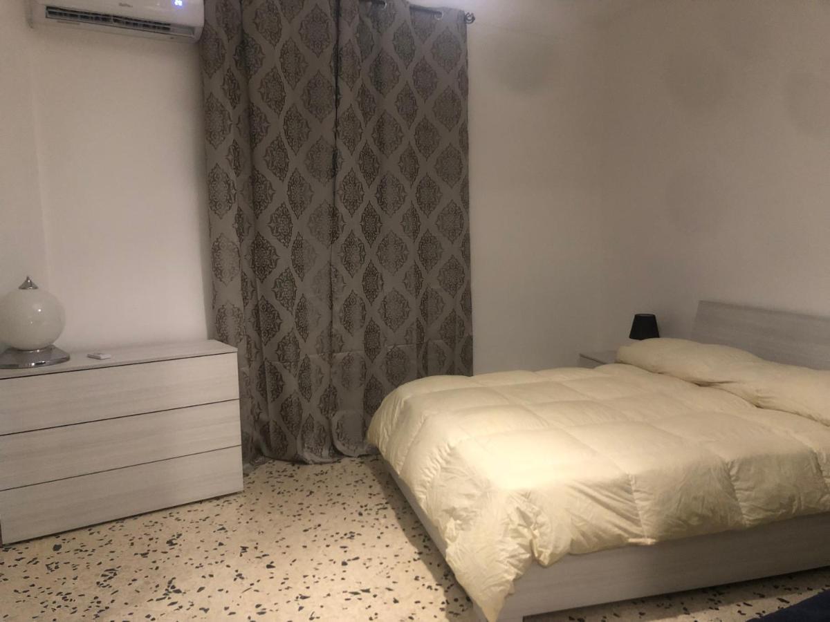פלרמו Serradifalco Cozy House Di Enza E Luigi מראה חיצוני תמונה