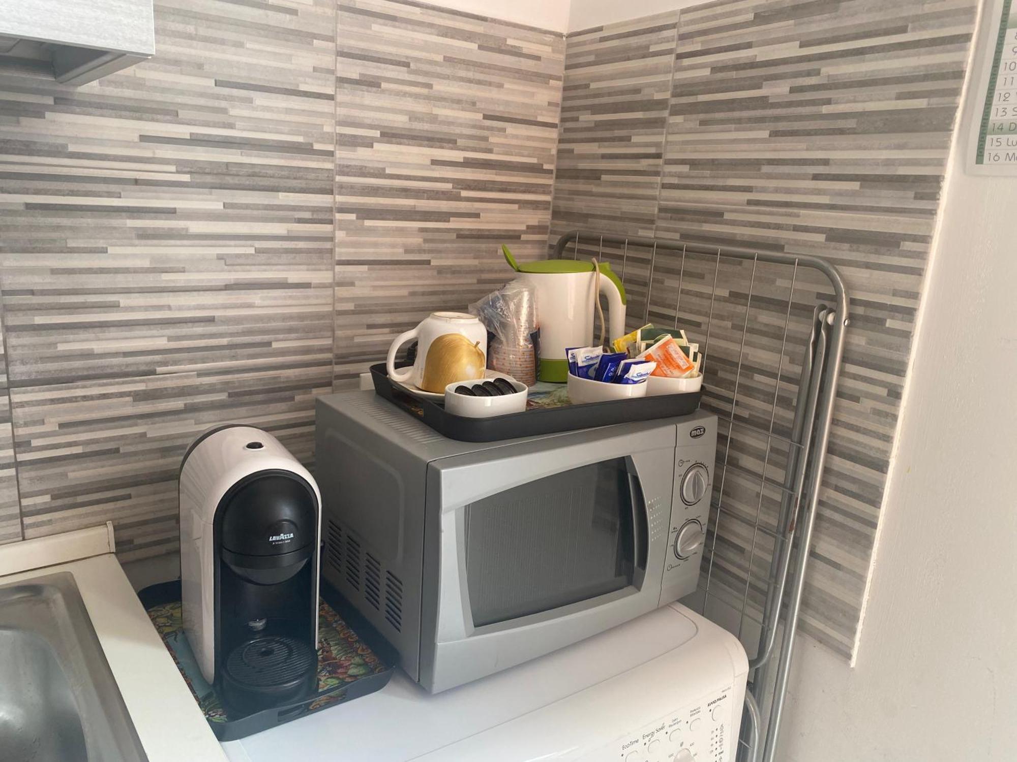 פלרמו Serradifalco Cozy House Di Enza E Luigi מראה חיצוני תמונה
