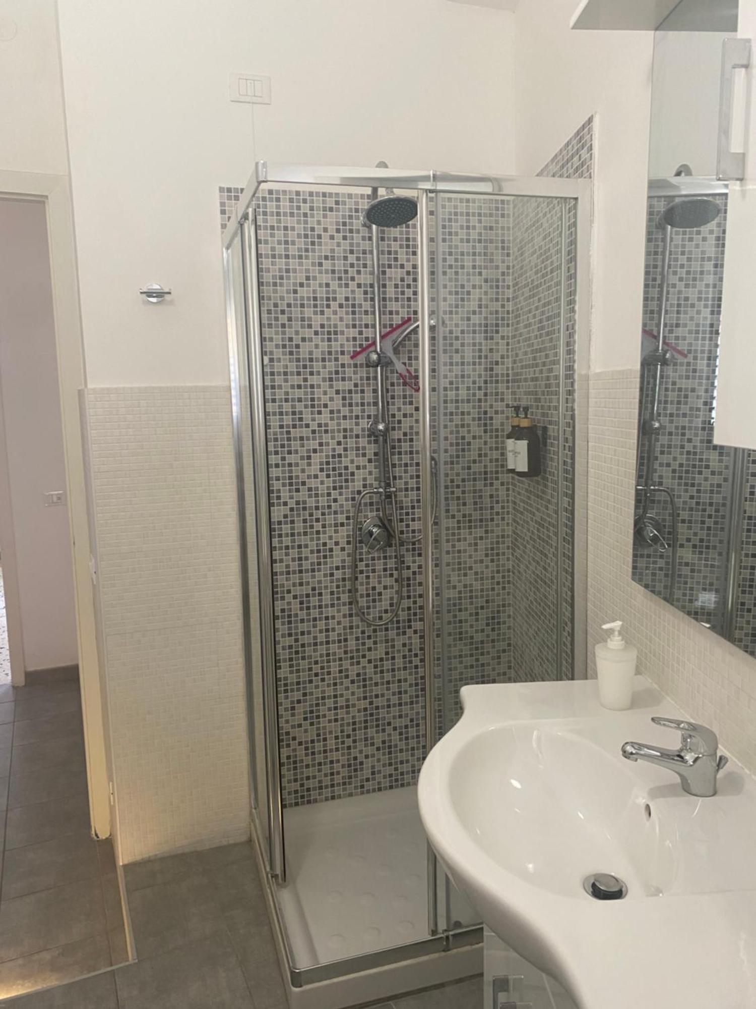 פלרמו Serradifalco Cozy House Di Enza E Luigi מראה חיצוני תמונה