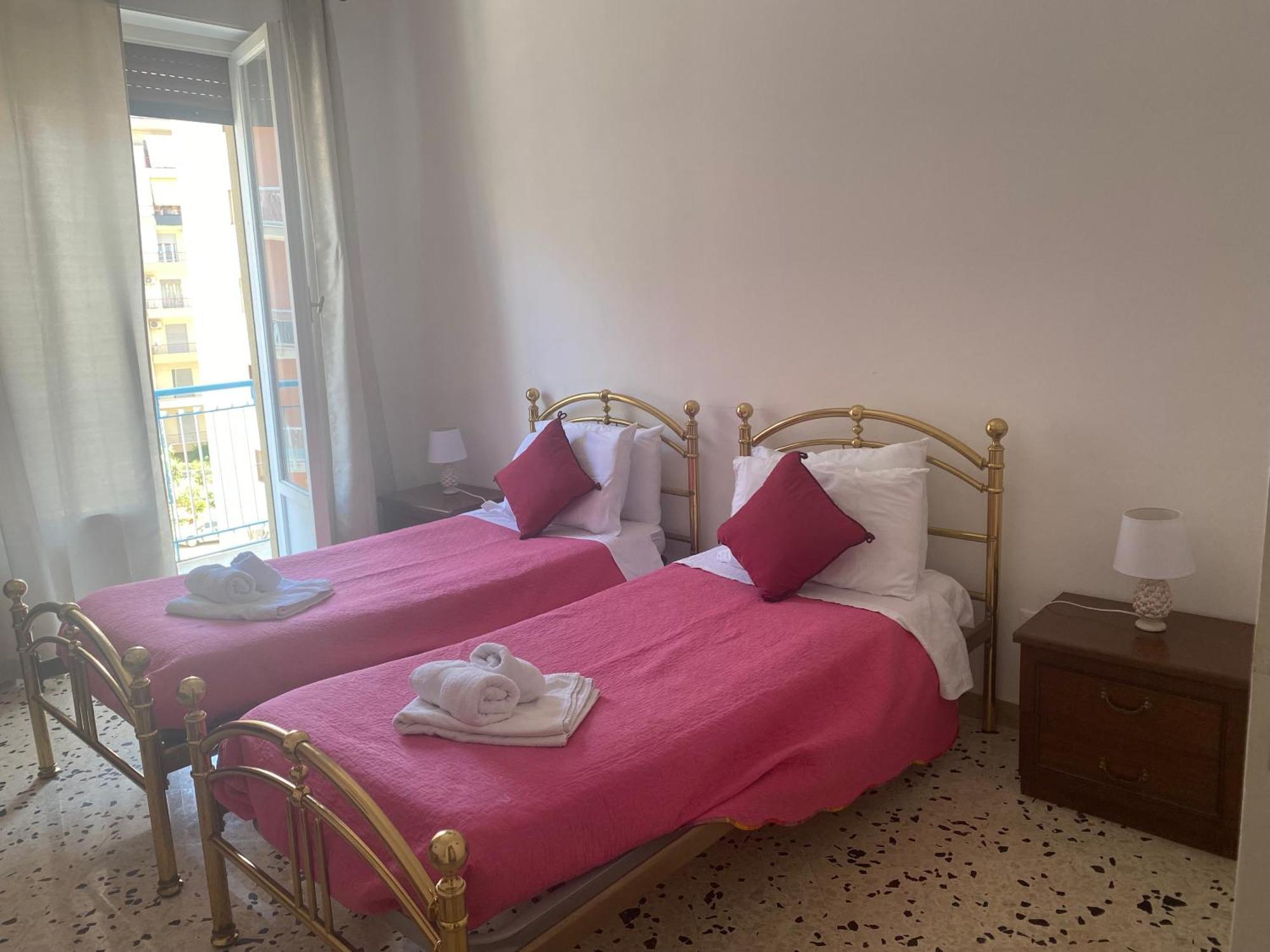 פלרמו Serradifalco Cozy House Di Enza E Luigi מראה חיצוני תמונה