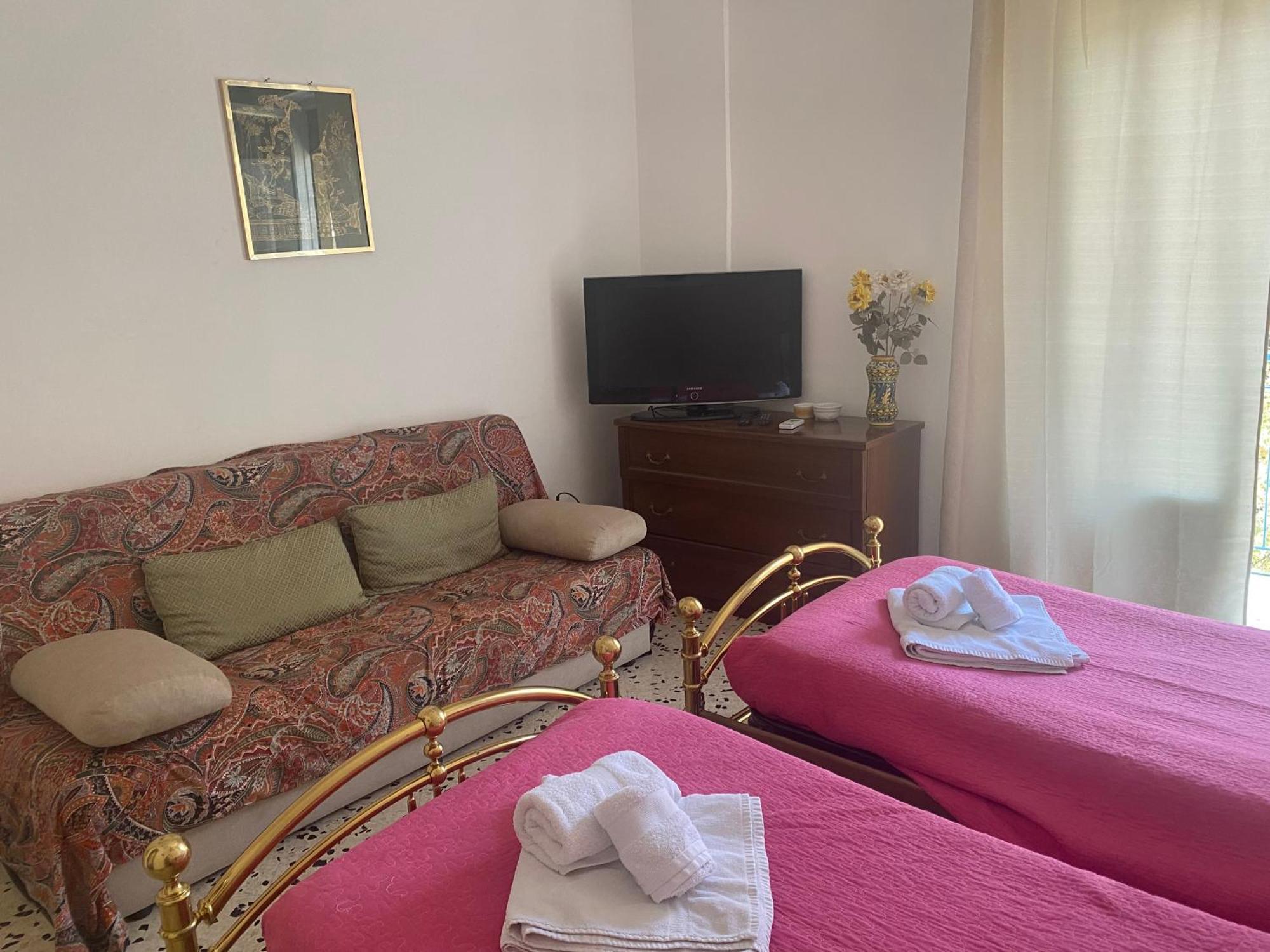פלרמו Serradifalco Cozy House Di Enza E Luigi מראה חיצוני תמונה
