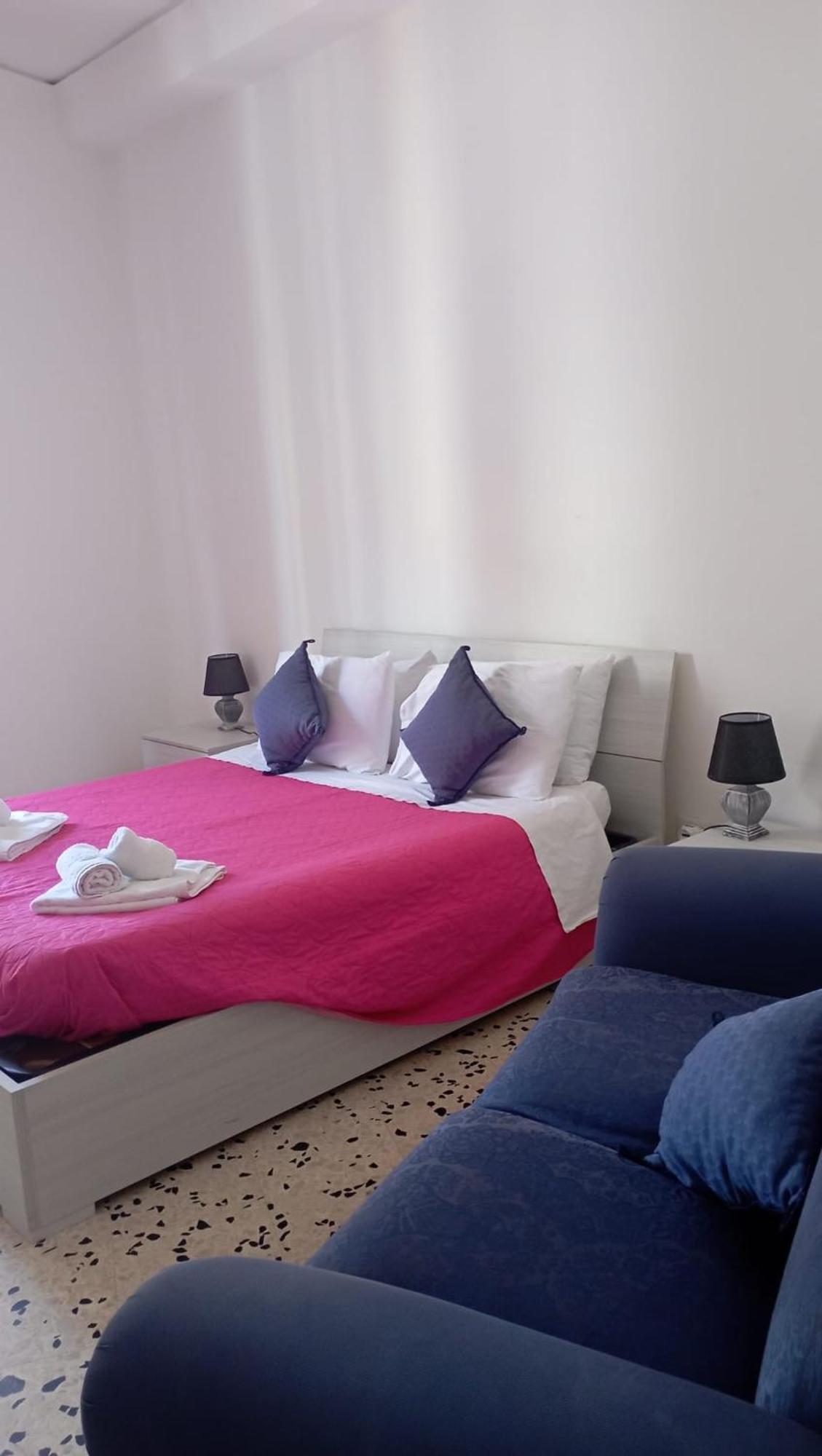 פלרמו Serradifalco Cozy House Di Enza E Luigi מראה חיצוני תמונה