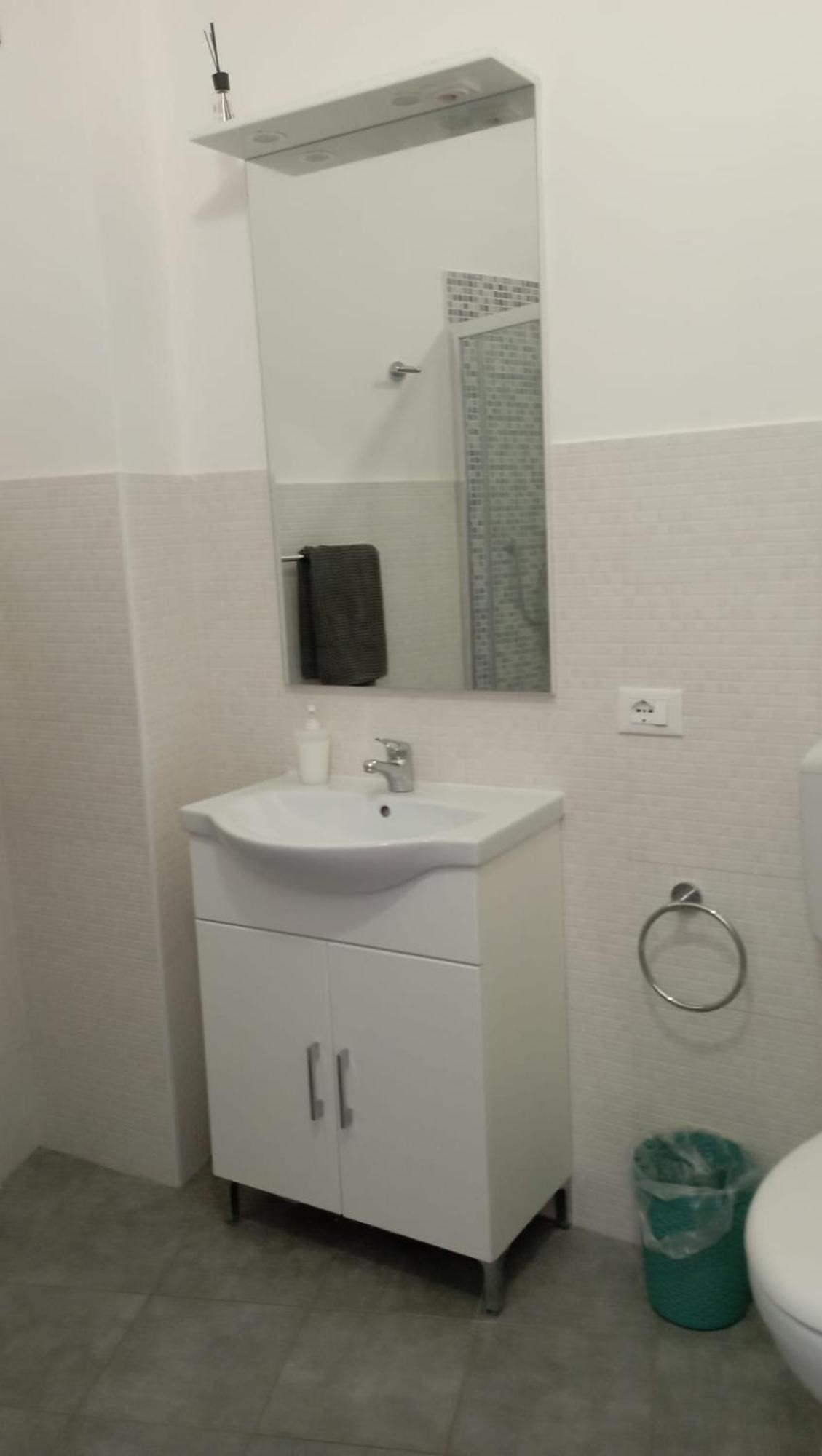 פלרמו Serradifalco Cozy House Di Enza E Luigi מראה חיצוני תמונה